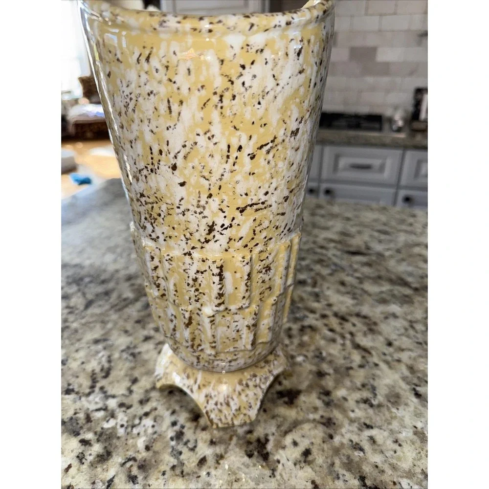 Vintage Yellow Savoy China Vase Gold Splatter Hand Decorated 5212‎